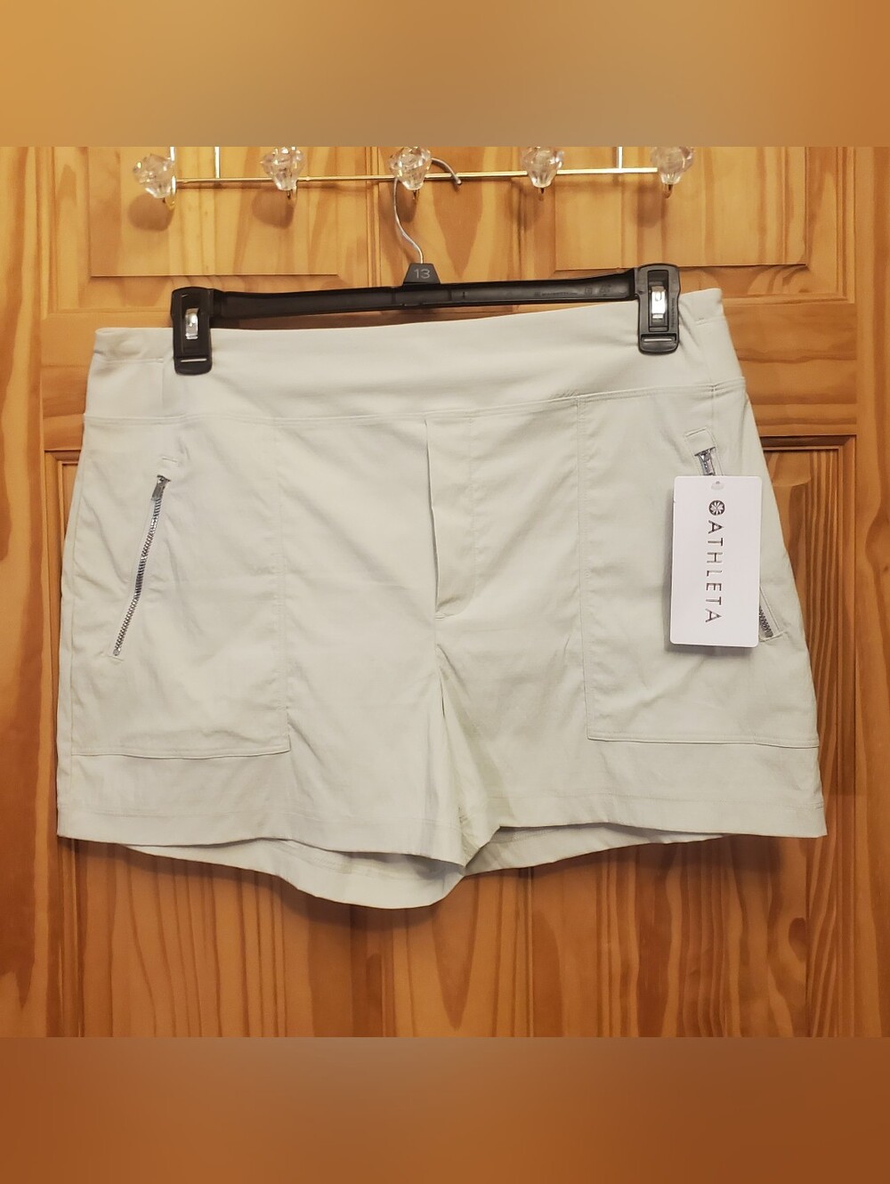 NWT Athleta Trekkie North Short Shorts 14